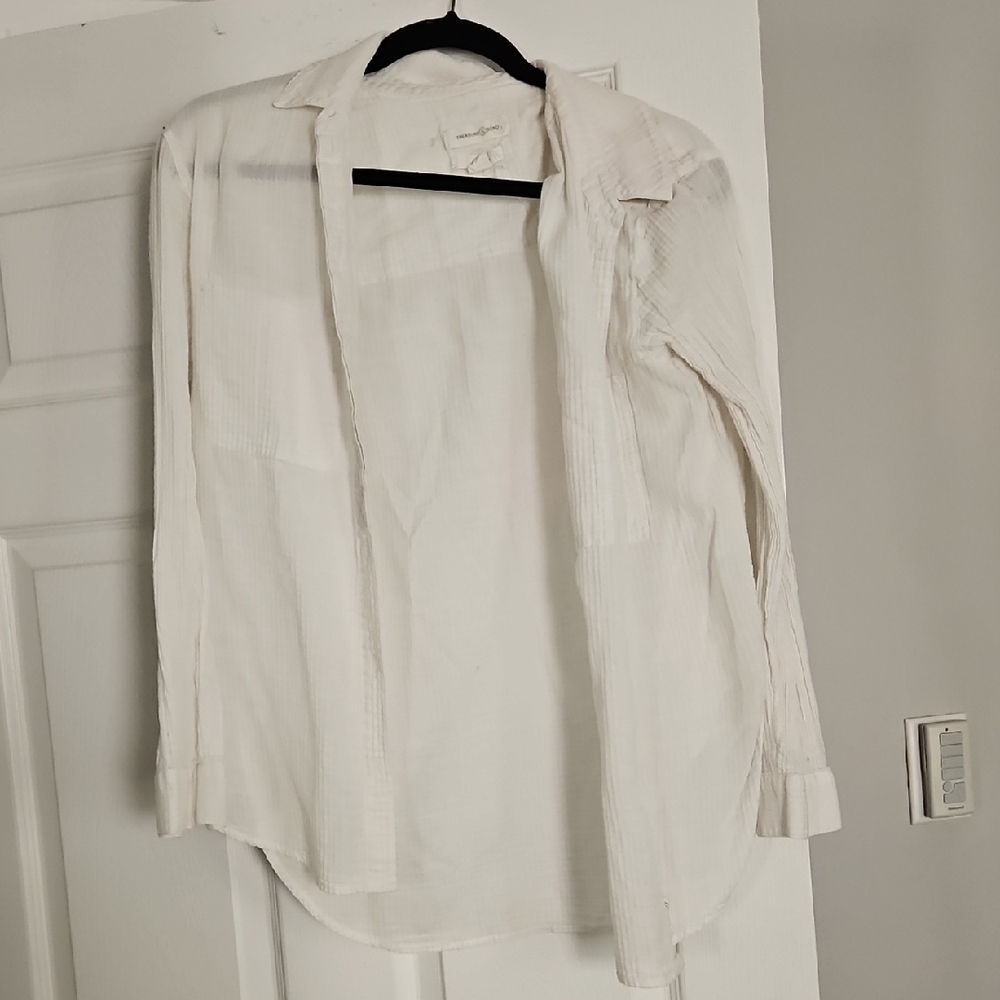 Treasure & Bond Womens Button Up